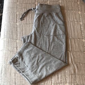 Womens crop pants